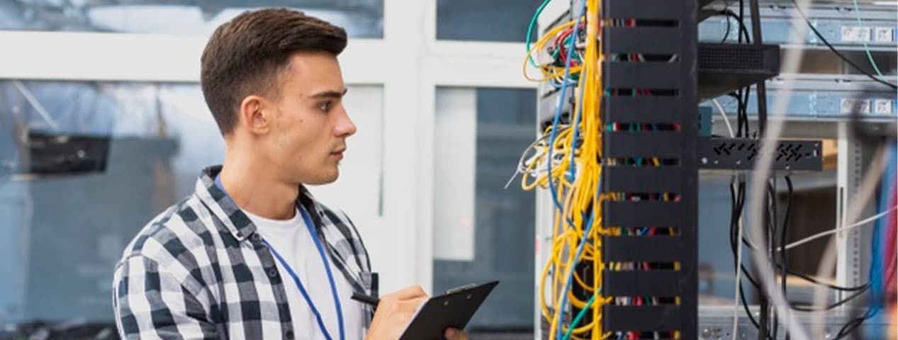 Надёжная и слаженная работа предприятия с технологией СКС. | ИТ-компания +Альянс